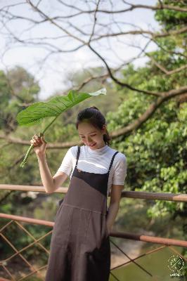 女人扒开腿让男人狂桶30分钟,女人花免费观看大全电视剧